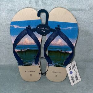 Club Room Ocean Scene Flip Flops
